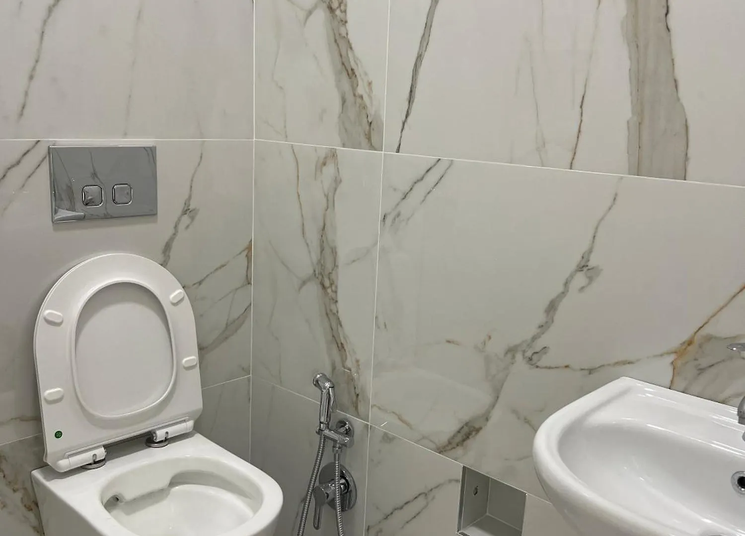 ***  Hotel Aleksandrus Jardin Durrës Albania